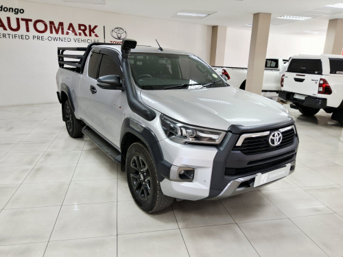 Toyota HILUX 2.8GD6 RB LEGEND 4X4 P/U EX/CAB in Namibia