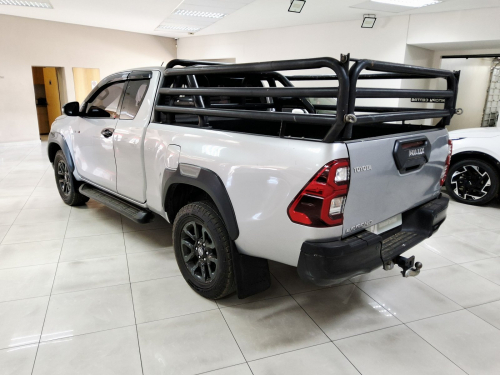Toyota HILUX 2.8GD6 RB LEGEND 4X4 P/U EX/CAB in Namibia