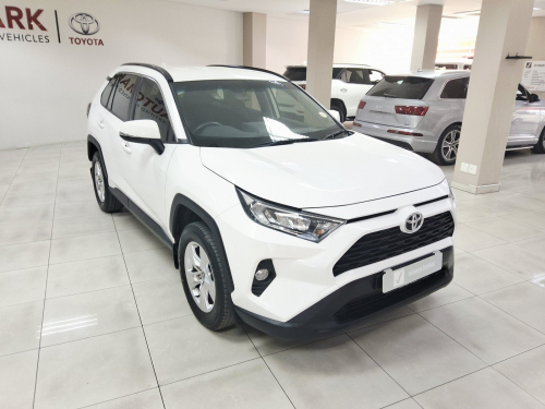 Toyota Rav4 2.0 GX in Namibia