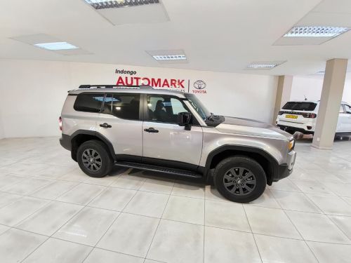 Toyota Prado Vx-r 2.8gd A/t in Namibia