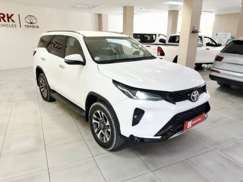 Toyota Fortuner 2.4gd-6 4x4 A/t in Namibia