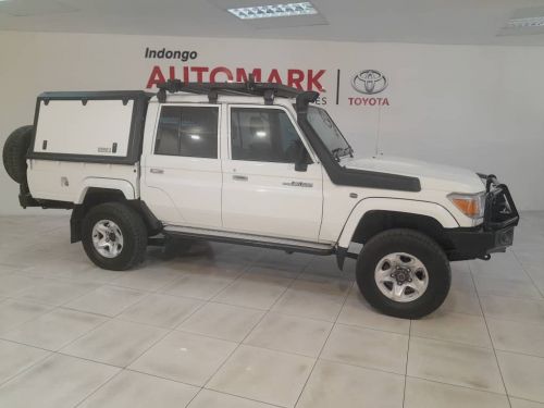Toyota Landcruiser 79 4.0p P/u D/c in Namibia