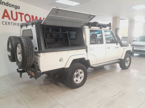 Toyota Landcruiser 79 4.0p P/u D/c in Namibia
