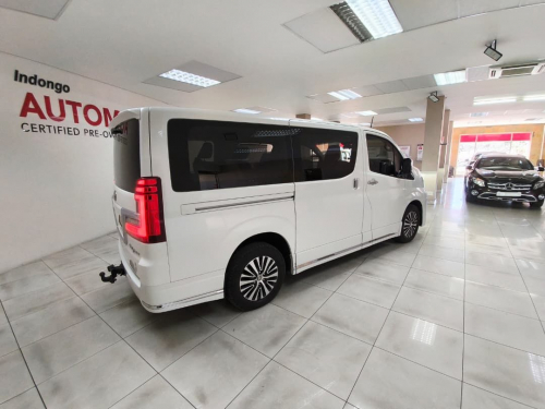 Toyota Quantum 2.8 Vx 9 Seat in Namibia