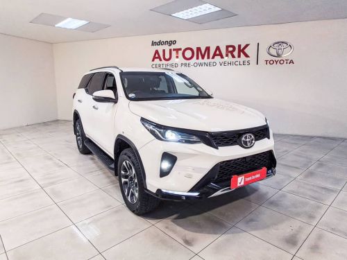 Pre-owned Toyota Fortuner 2.4gd-6 4x4 A/t  for sale in 
