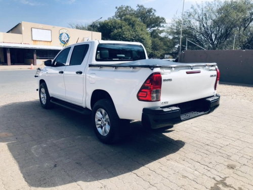 Toyota Hilux SRX GD-6 4X4 DC MT in Namibia