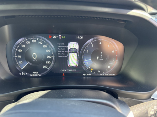 Volvo XC40 T3 Momentum (NO DEPOSIT DEAL) in Namibia