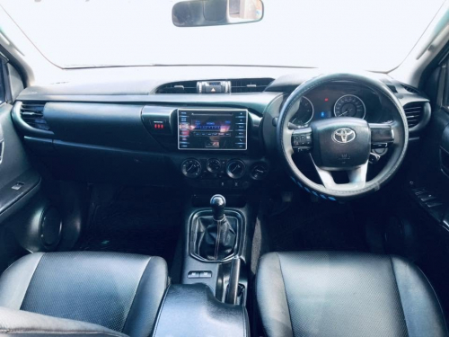 Toyota TOYOTA HILUX SRX GD-6 4X4 DC MT in Namibia