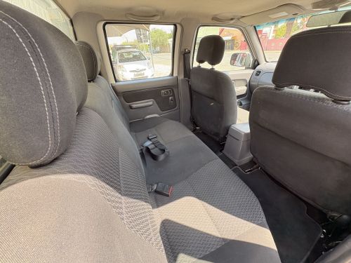 Nissan NISSAN NP300 HARDBODY 2.5 TDI 4X4 M/T in Namibia