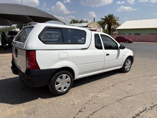 Nissan NISSAN NP200 1.6 A/C M/T in Namibia