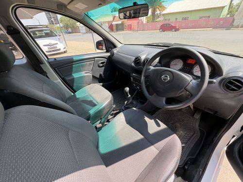 Nissan NISSAN NP200 1.6 A/C M/T in Namibia