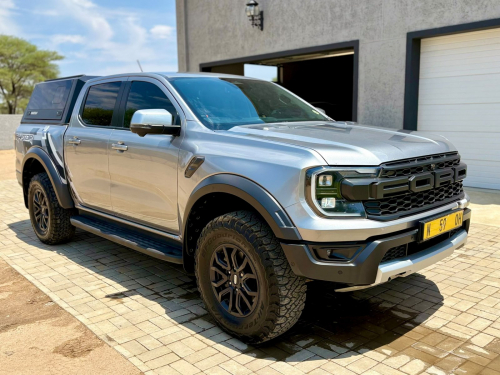 Ford Ranger Raptor in Namibia