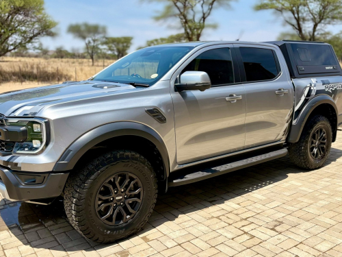 Ford Ranger Raptor in Namibia