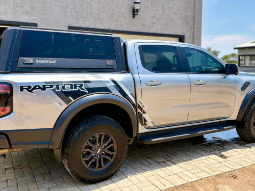 Ford Ranger Raptor in Namibia