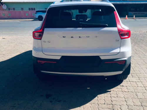 Volvo XC40 T3 MOMENTUM (NO DEPOSIT) in Namibia