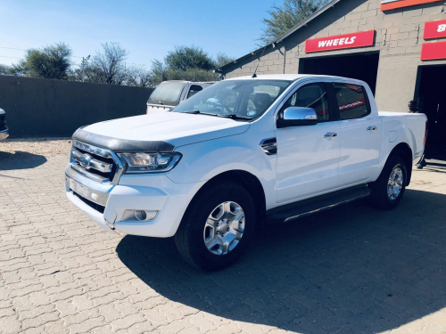Ford RANGER 3.2 XLT 4X2 A/T in Namibia