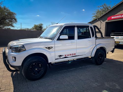 Mahindra MAHINDRA PIK-UP 2.2 MHAWK S6 KAROO A/T D/C P/U in Namibia