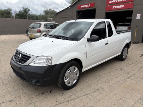 Nissan NISSAN NP200 1.6 M/T in Namibia