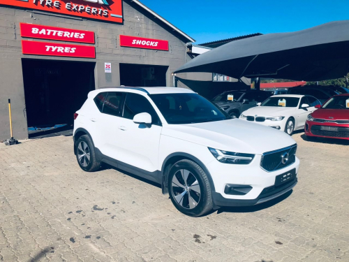 Pre-owned Volvo XC40 T3 MOMENTUM for sale in 
