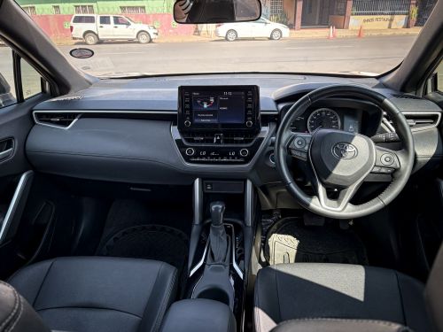 Toyota COROLLA CROSS 1.8 XS HYBRID A/T in Namibia
