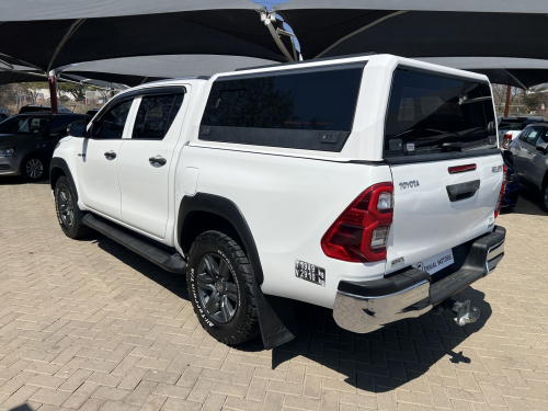 Toyota Hilux 2.4 GD6 SRX 4x4 in Namibia