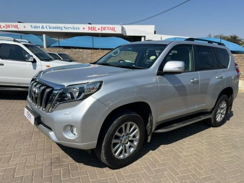 Toyota Prado VX 4.0 V6 A/T in Namibia