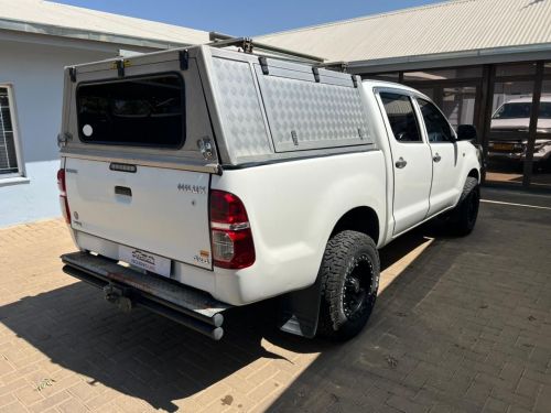 Toyota Hilux 2.5D-4D SRX 4x4 in Namibia