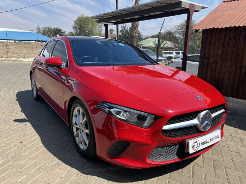 Pre-owned Mercedes-Benz A180 for sale in 