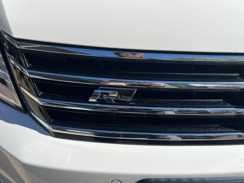 Volkswagen Passat 1.8 (118KW) R-Line Manual in Namibia