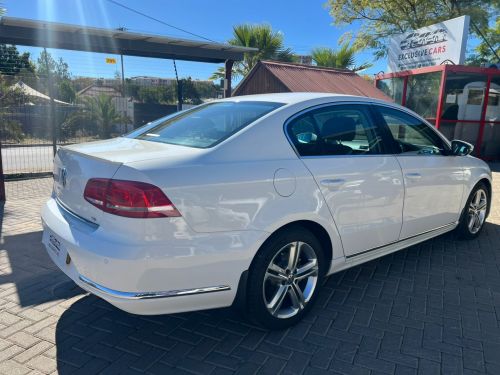 Volkswagen Passat 1.8 (118KW) R-Line Manual in Namibia