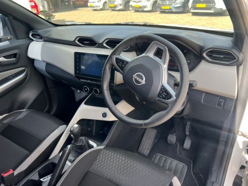 Nissan Magnite 1.0 Acenta in Namibia