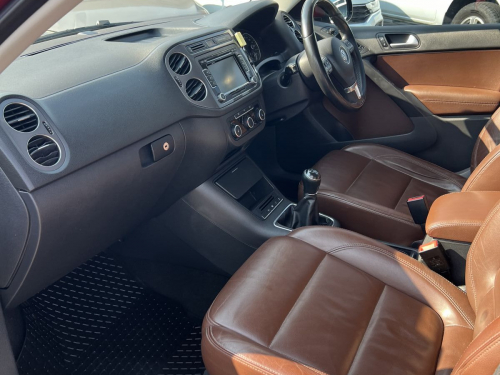 Volkswagen Tiguan 2.0TDI B/MOT TREND/FUN in Namibia