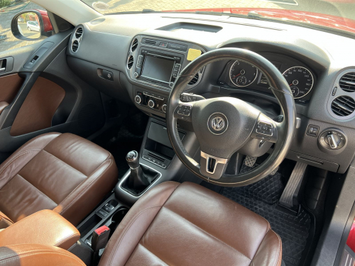 Volkswagen Tiguan 2.0TDI B/MOT TREND/FUN in Namibia