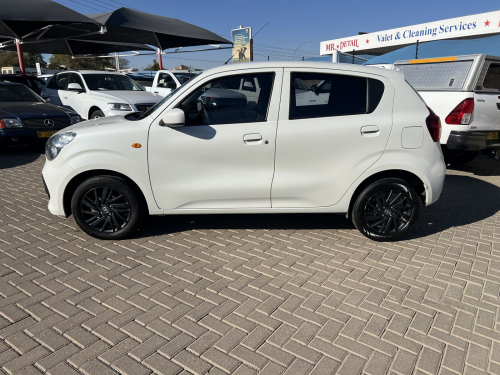Toyota Vitz 1.0 XR in Namibia