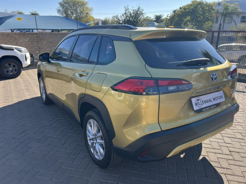Toyota COROLLA CROSS 1.8 XS HYBRID in Namibia