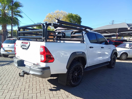 Toyota Hilux 2.8 GD-6 RB LEGEND 4X4 in Namibia