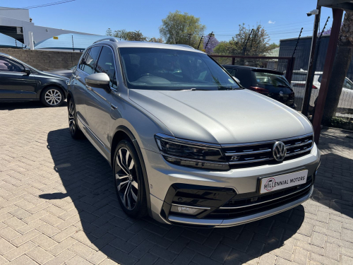 Pre-owned Volkswagen Tiguan 2.0TSI R-Line 4 Motion for sale in 
