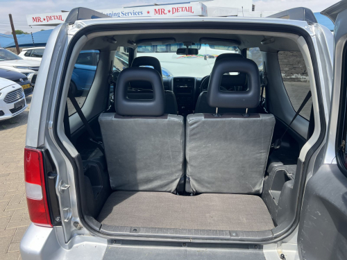 Suzuki Jimny 1.3 4x4 in Namibia