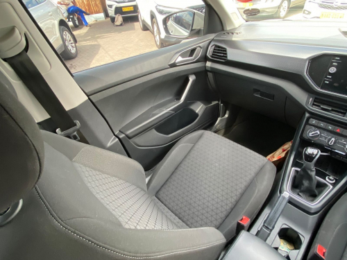 Volkswagen T-Cross 1.0 TSI Comfortline in Namibia