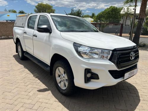 Used Toyota Hilux 2.4 SRX 4x4 A/T for sale in Windhoek