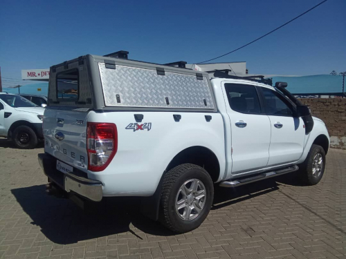 Ford Ranger 3.2 XLT in Namibia