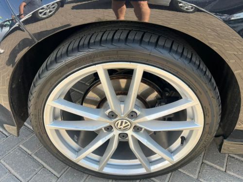Volkswagen Golf Vii 2.0 Tsi R Dsg in Namibia