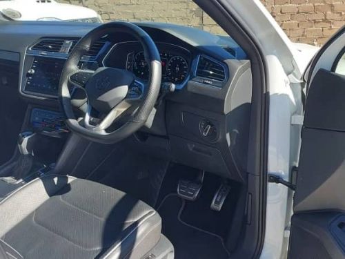 Volkswagen Tiguan Allspace 1.4 Tsi R-Line DSG 7 Seater in Namibia