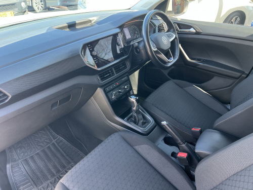 Volkswagen T-CROSS 1.0TSI COMFORTLINE in Namibia