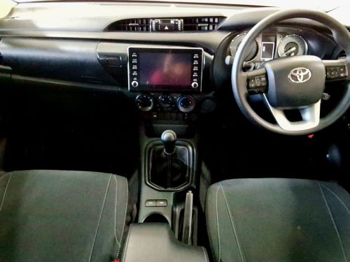 Toyota Hilux DC 2.4 GD6 RB 2x4 Manual in Namibia