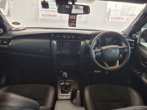 Toyota Fortuner 2.8 4x4 GR-S AT in Namibia