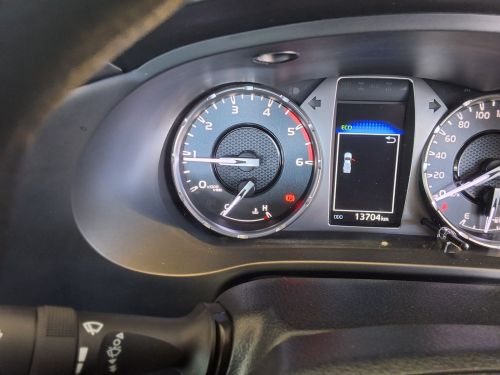 Toyota HILUX SC 2.4GD6 RB RAIDER MT in Namibia