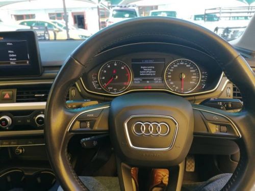Audi A4 1.4T FSI STRONIC (B9) (35 TFSI) in Namibia