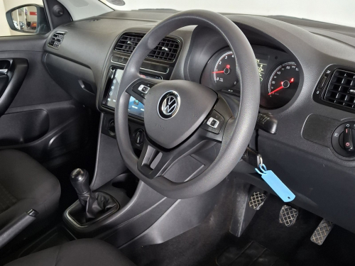 Volkswagen Polo Vivo 1.4 (5DR) in Namibia