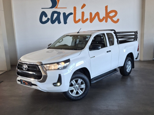 Toyota Hilux 2.4 GD6 RB Raider E/Cab 4x2 A/T in Namibia